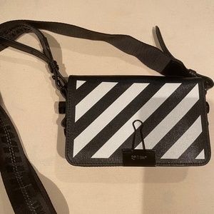 Off-White Mini Binder Clip Bag